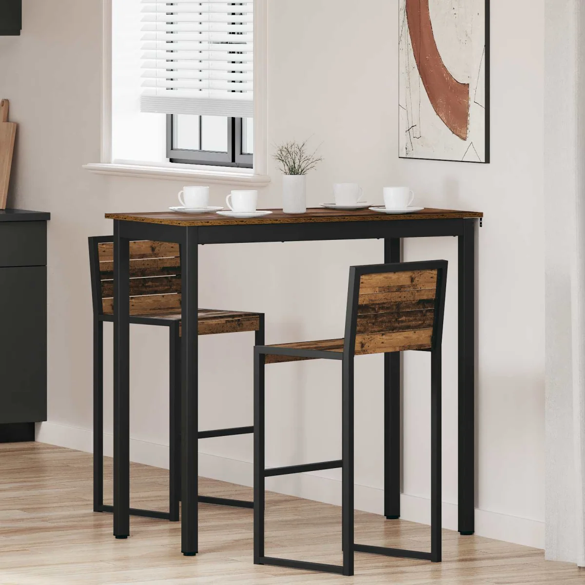 Étkezőasztalok Faanyag