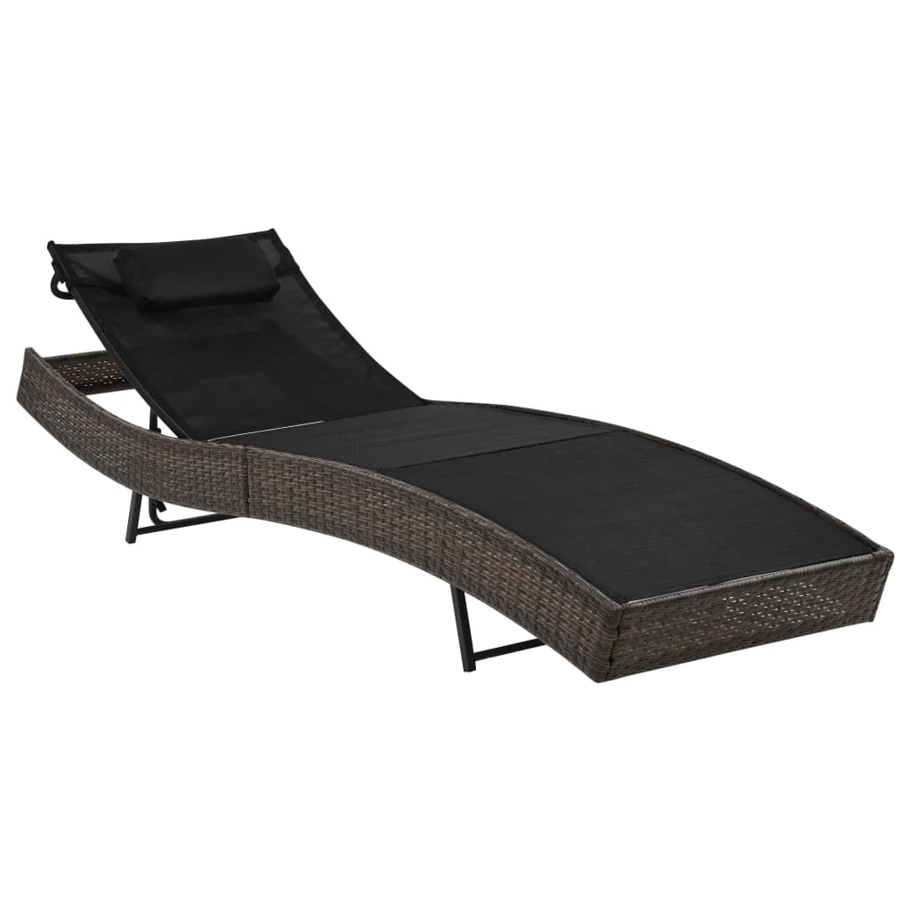 Barna polyrattan napozóágy párnával